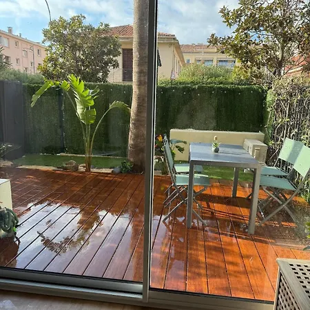 L 'amaryllis Lägenhet